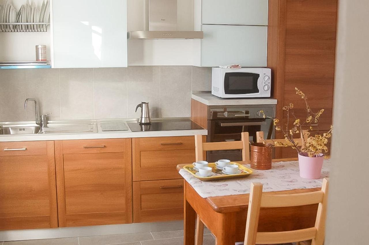 Tre Terre Ferienwohnung Pianello Del Lario المظهر الخارجي الصورة