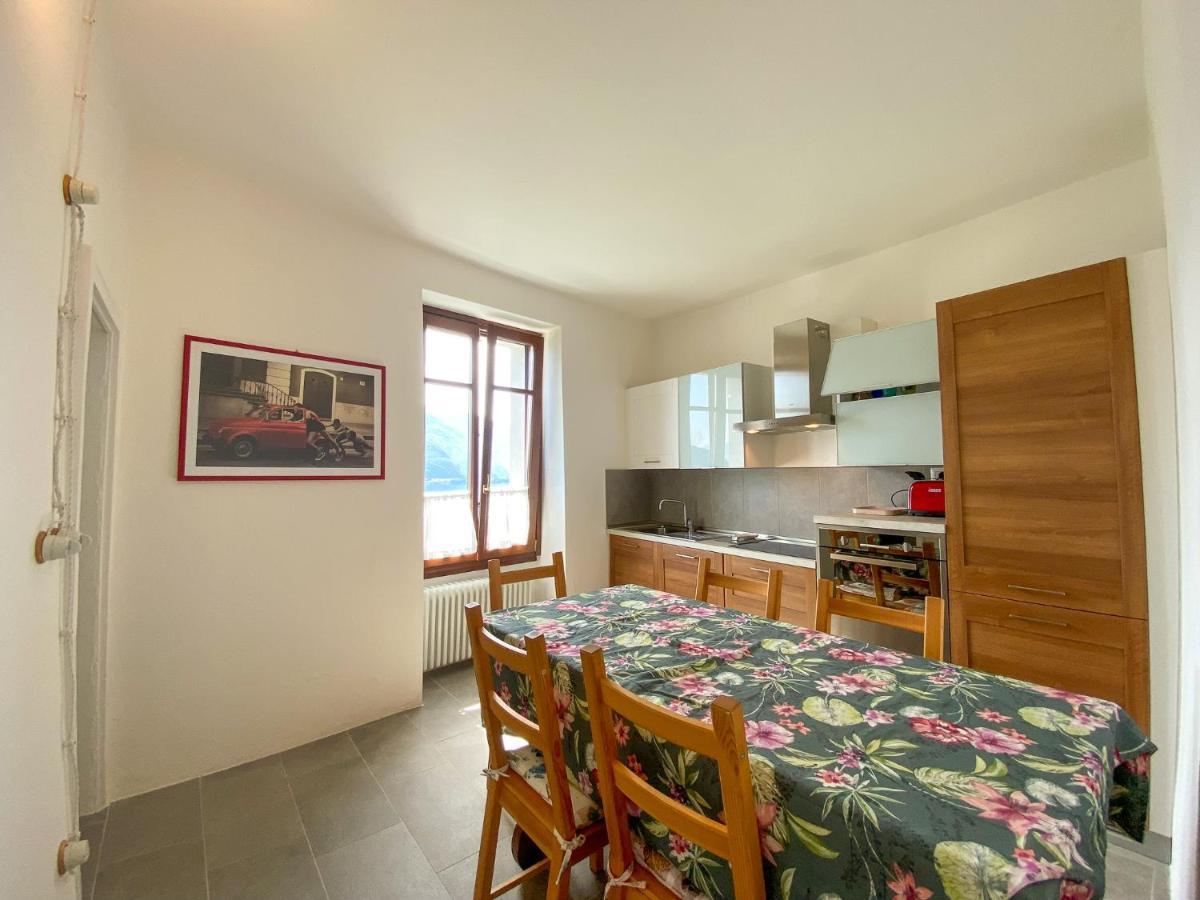 Tre Terre Ferienwohnung Pianello Del Lario المظهر الخارجي الصورة